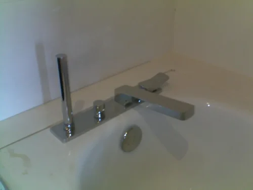 img-Bathrooms-and-Kitchens-16072010136-1024-768