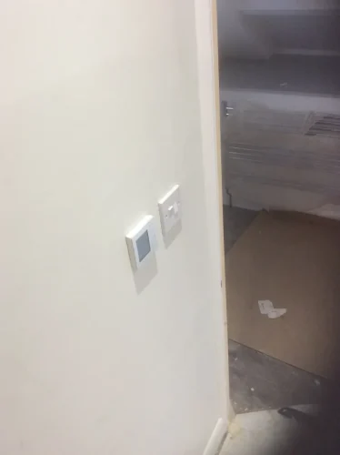 img-Coldharbour-flat-refurb-2018-07-12-18.53.03-1046-1400