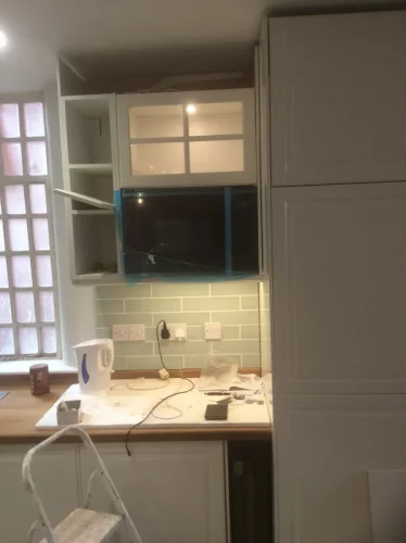 img-Coldharbour-flat-refurb-2018-07-12-18.53.33-1046-1400